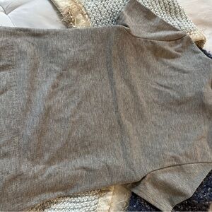 We The Free Gray Ribbed Crop Top